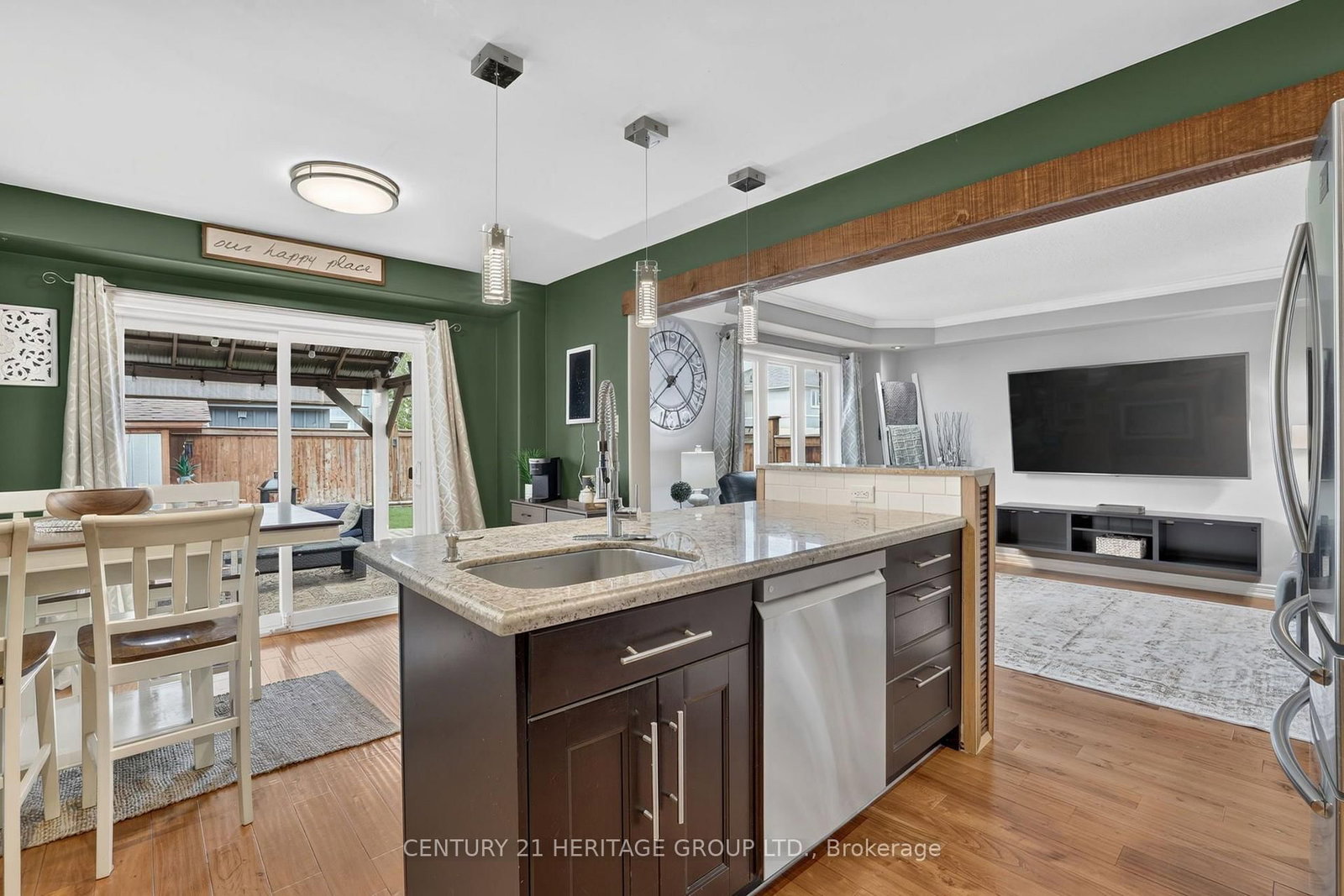 36 McMulkin Street • New Tecumseth, ON photo 16