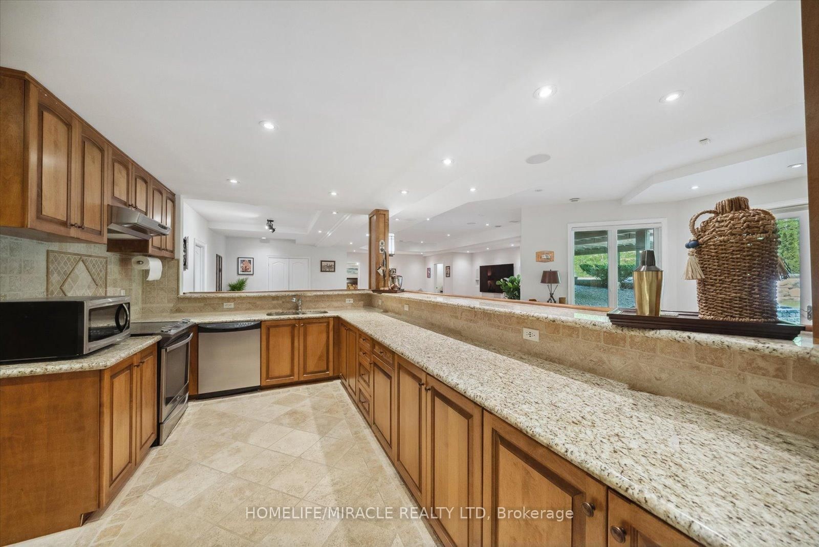 12 Deer Run • Uxbridge, ON photo 41