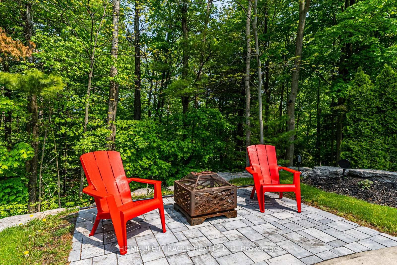 12 Deer Run • Uxbridge, ON photo 10