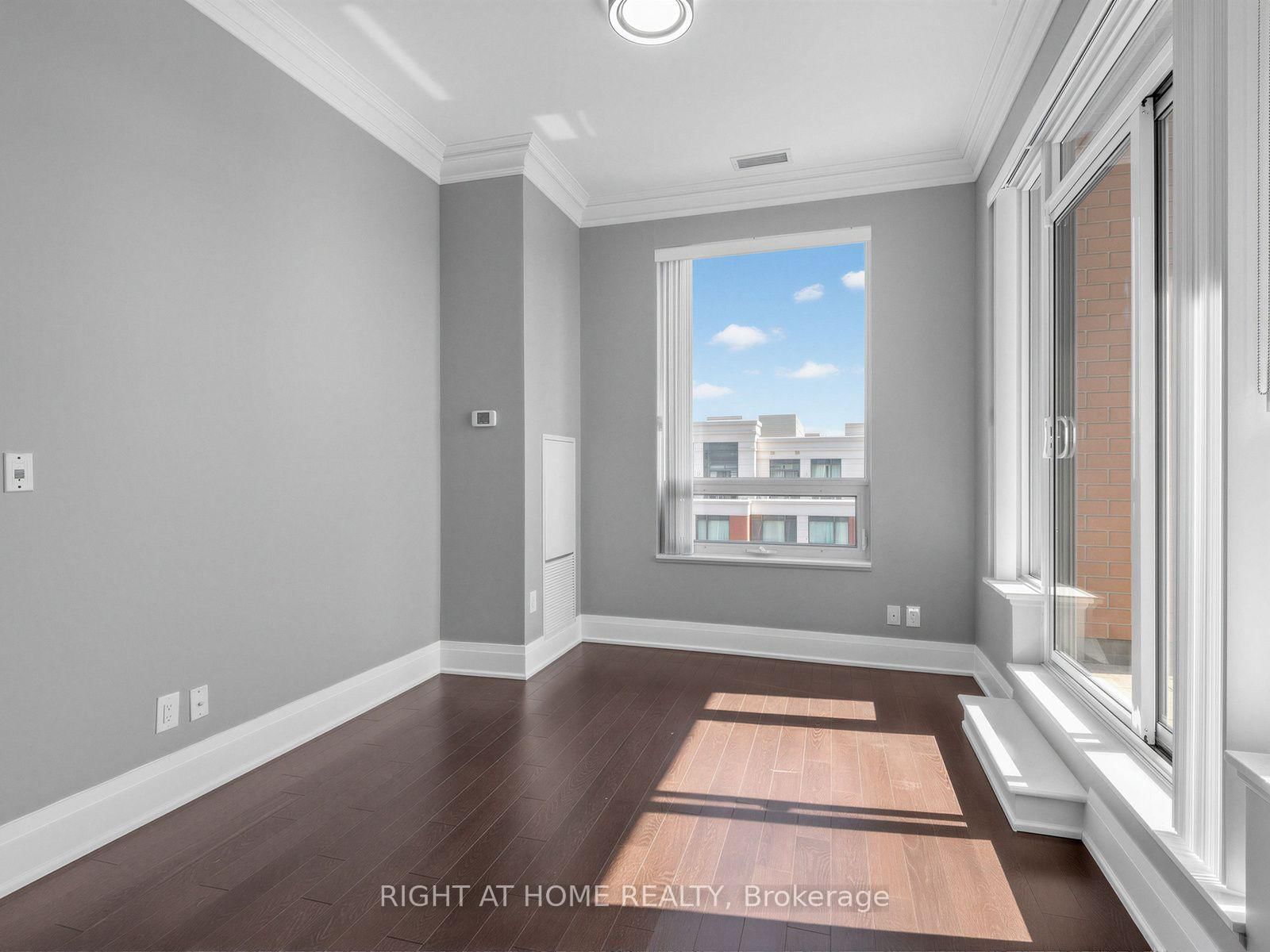 28 Uptown Drive • #PH16 • Markham, ON photo 8