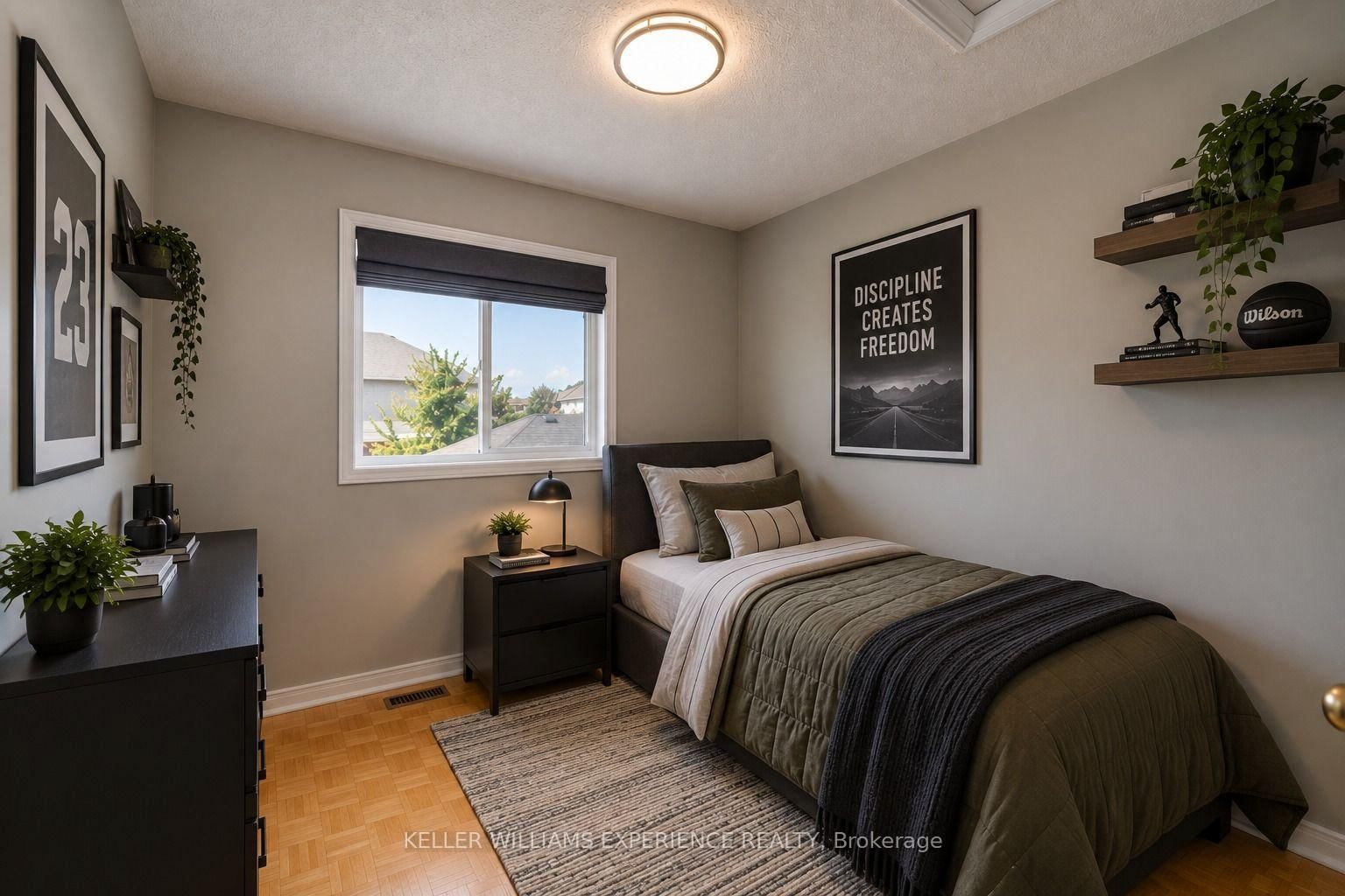 4 Castle Park Boulevard • Vaughan, ON photo 11