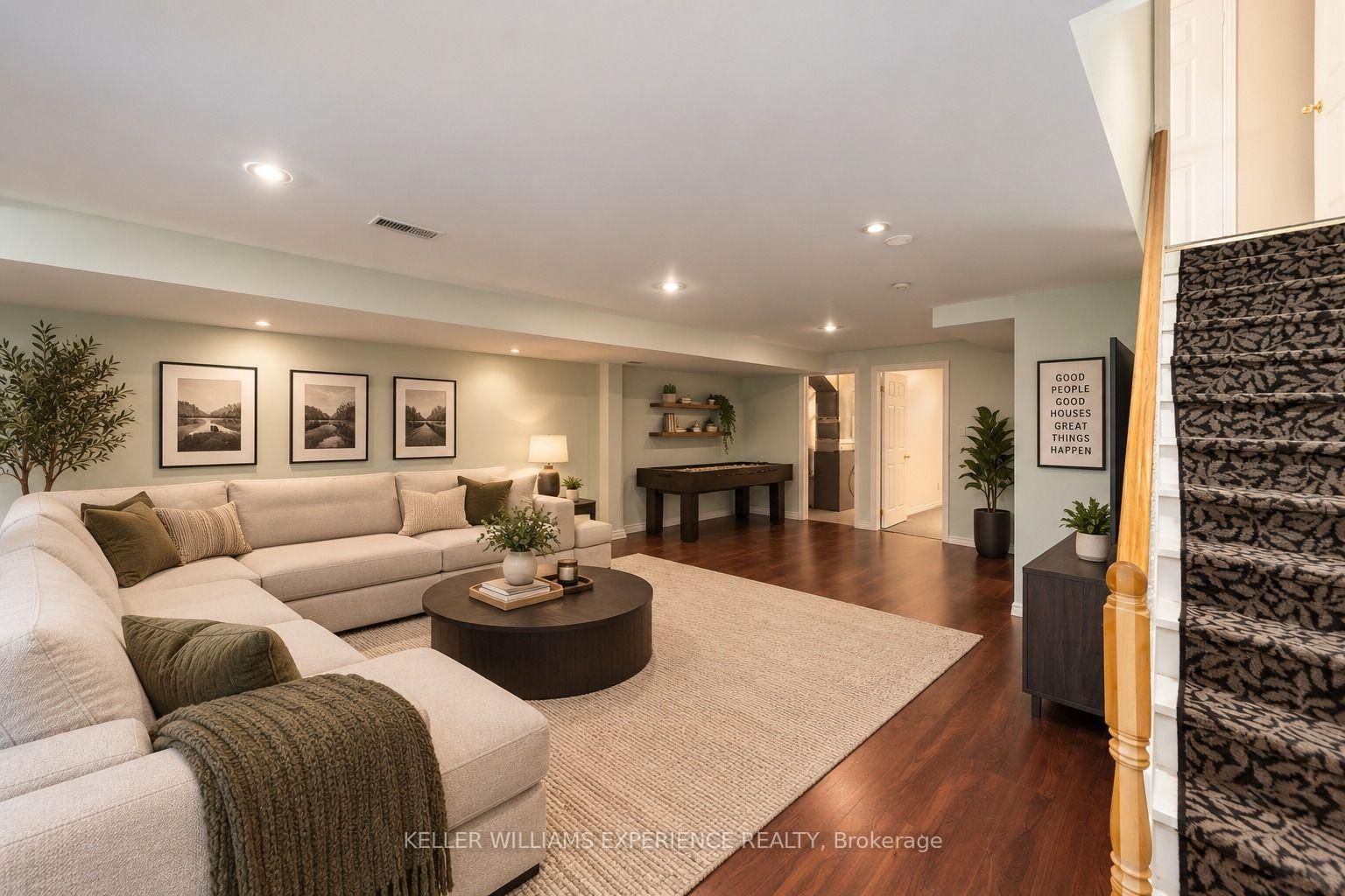 4 Castle Park Boulevard • Vaughan, ON photo 14