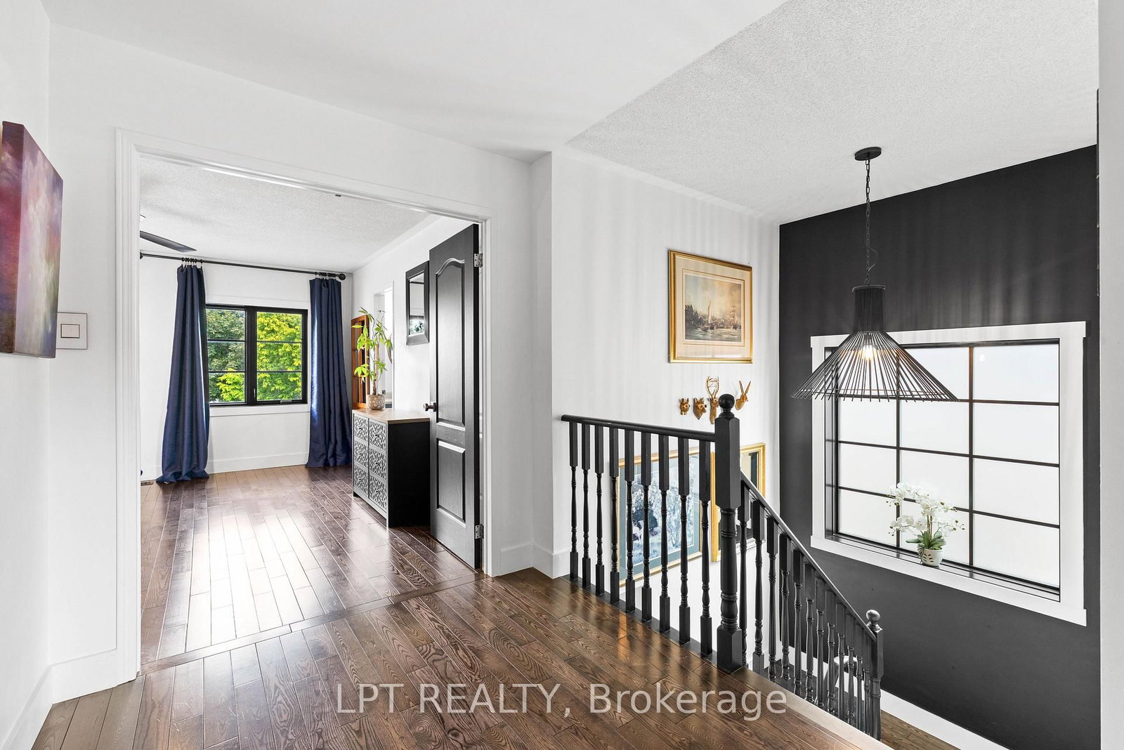 416 Flanagan Court • Newmarket, ON photo 22