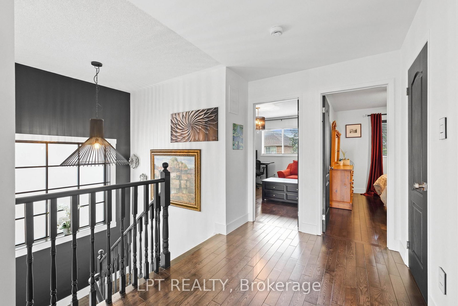 416 Flanagan Court • Newmarket, ON photo 26