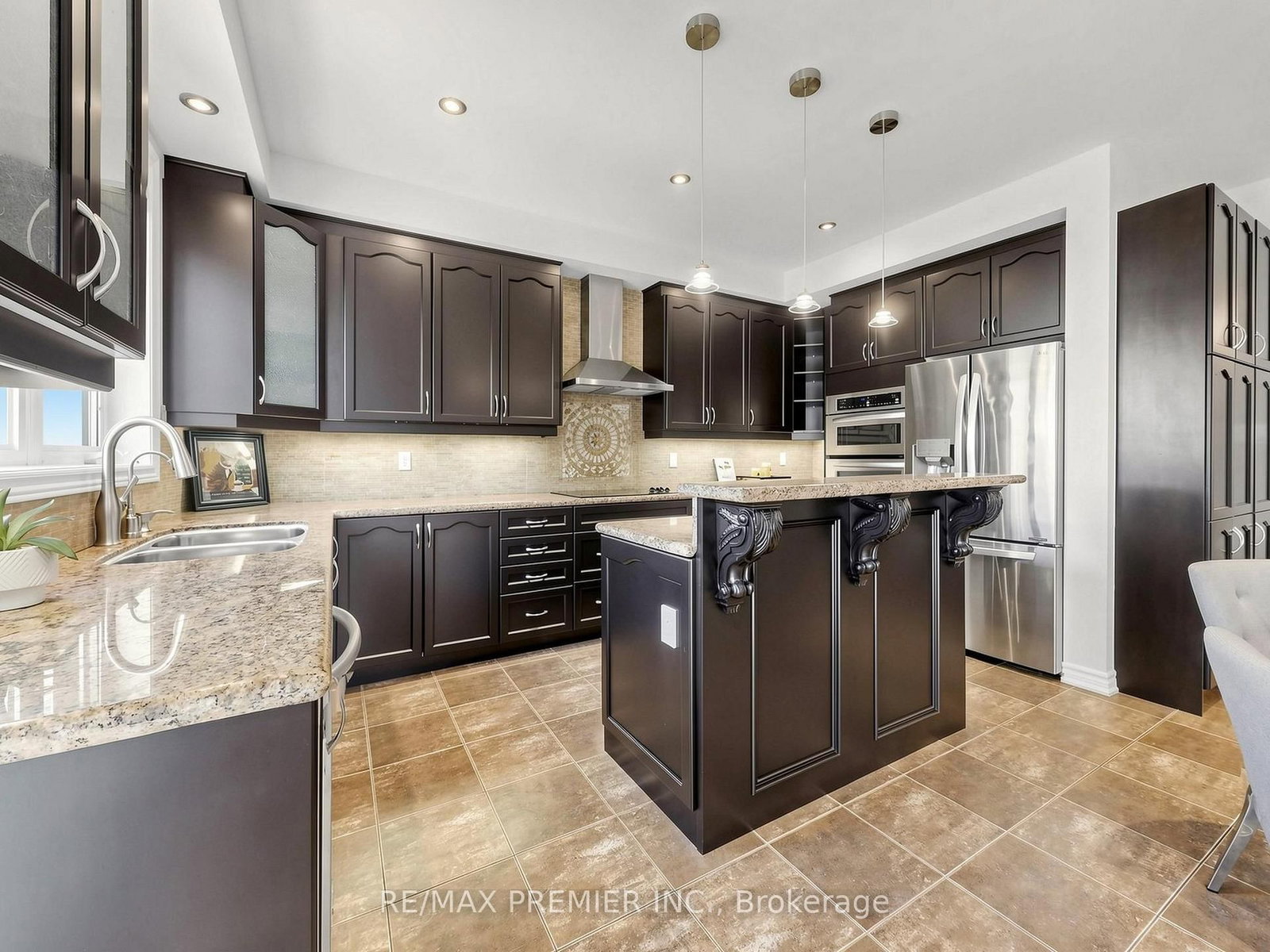 50 Ascalon Drive • Vaughan, ON photo 12