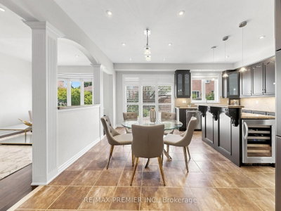 50 Ascalon Drive • Vaughan, ON photo 7