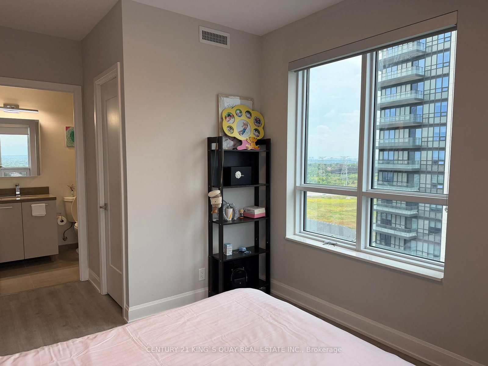 38 Gandhi Lane • #1212 • Markham, ON photo 18