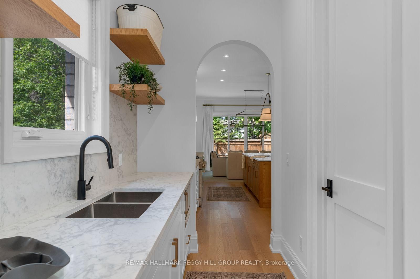 2338 Buchanan Street photo 9
