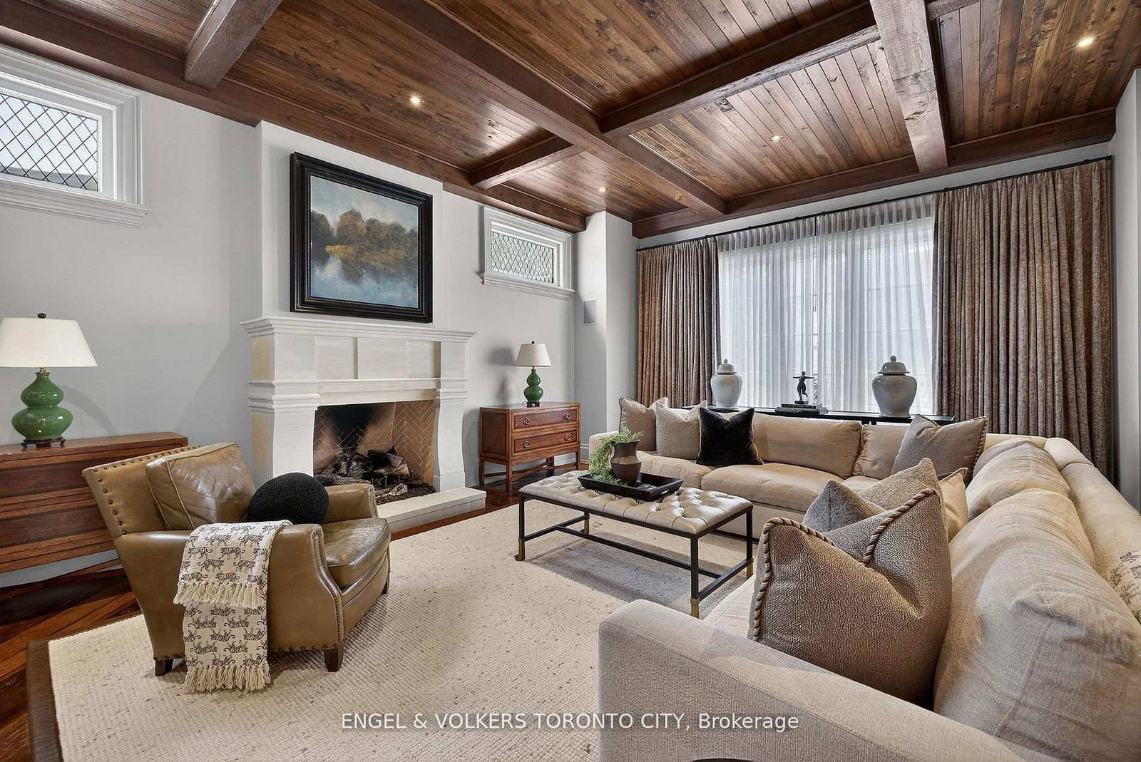 28 Long Hill Drive • Richmond Hill, ON photo 22