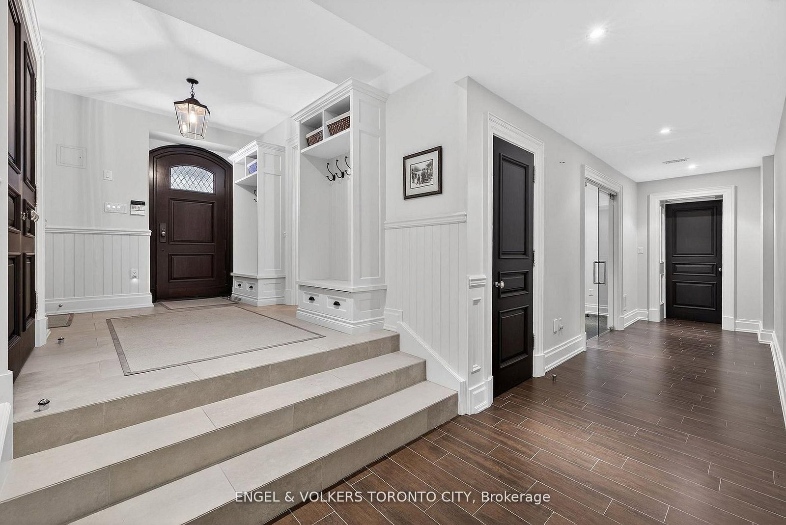 28 Long Hill Drive • Richmond Hill, ON photo 45