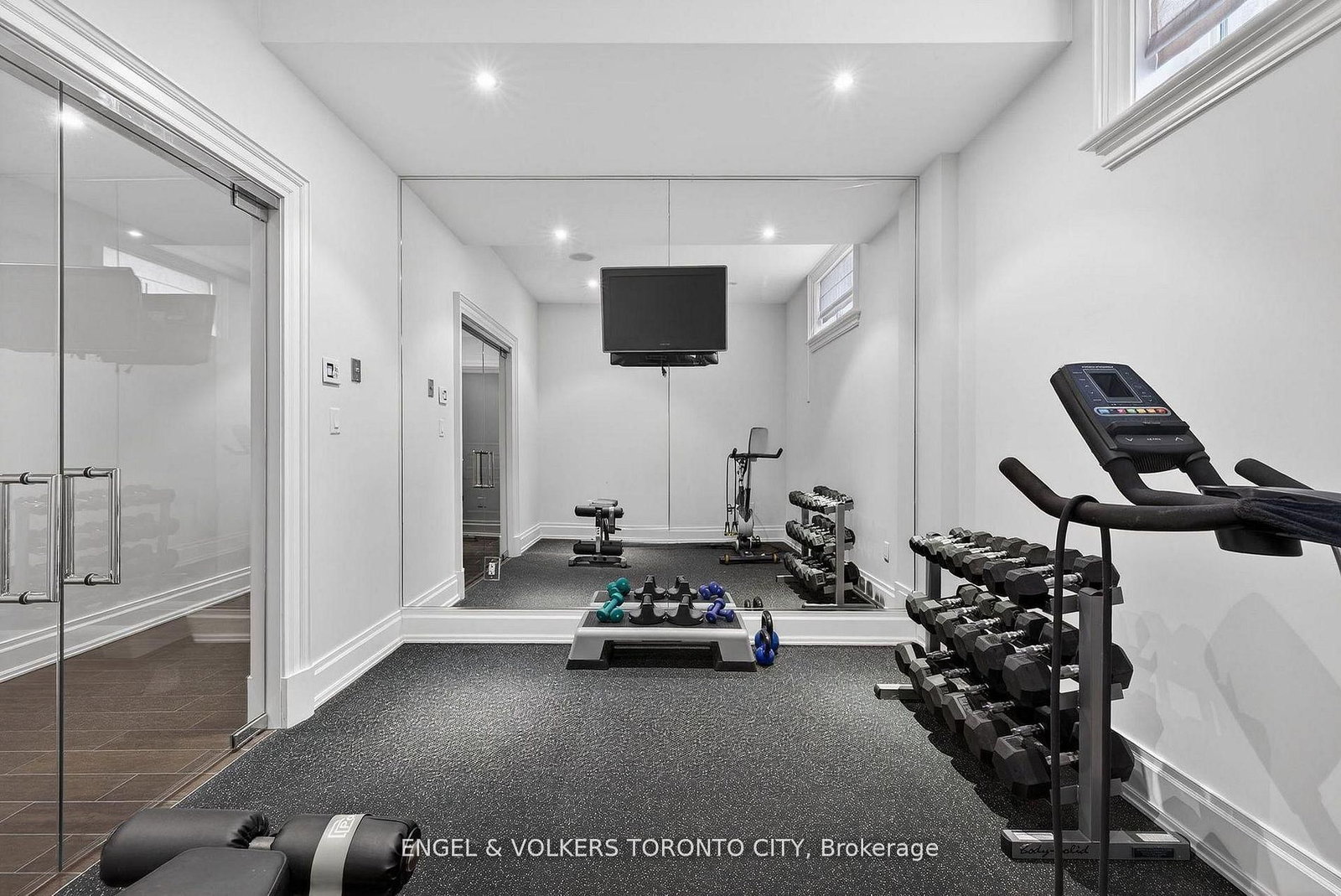 28 Long Hill Drive • Richmond Hill, ON photo 46