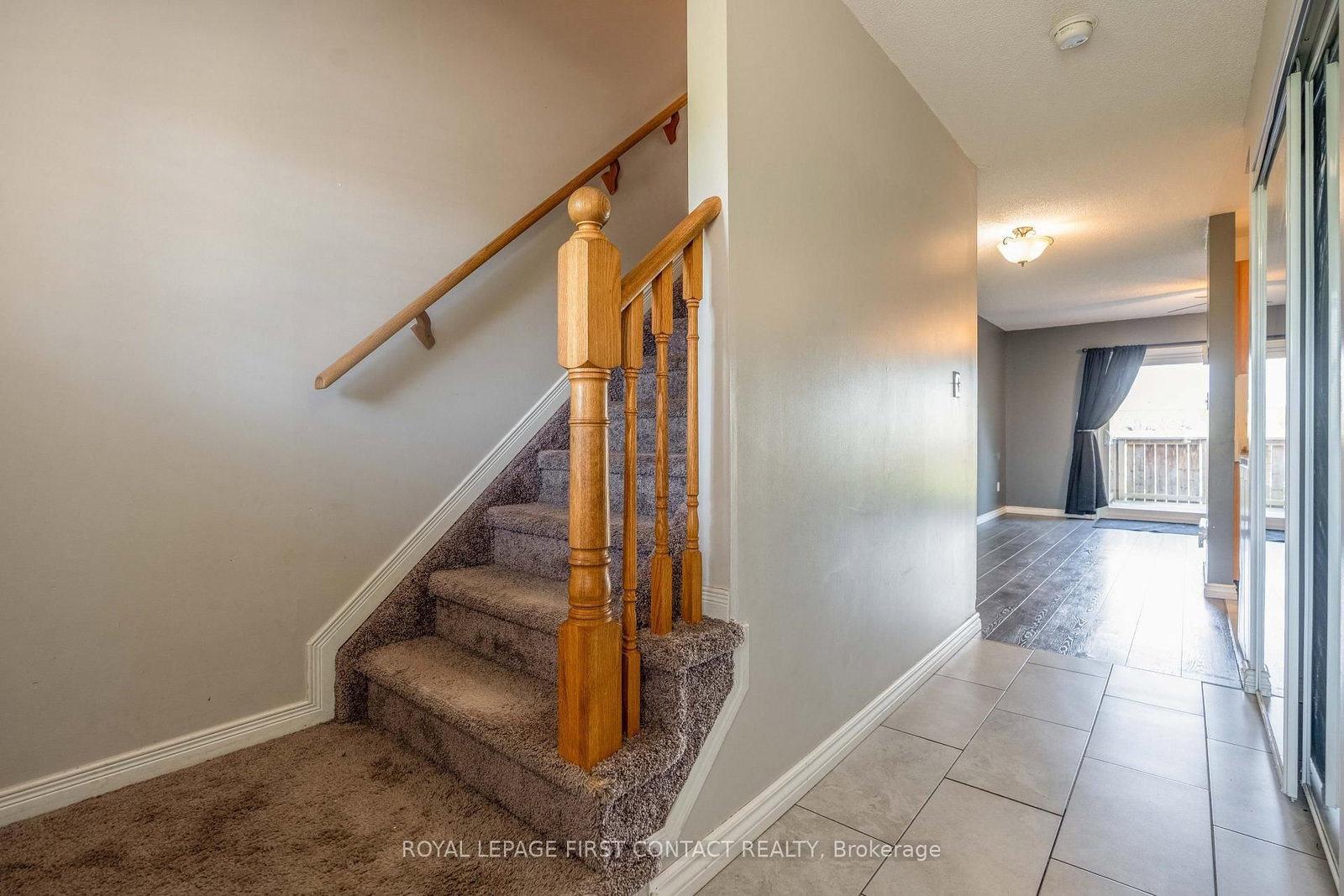 1447 Rankin Way photo 4