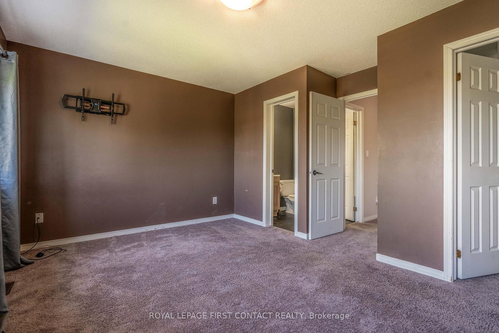 1447 Rankin Way photo 9