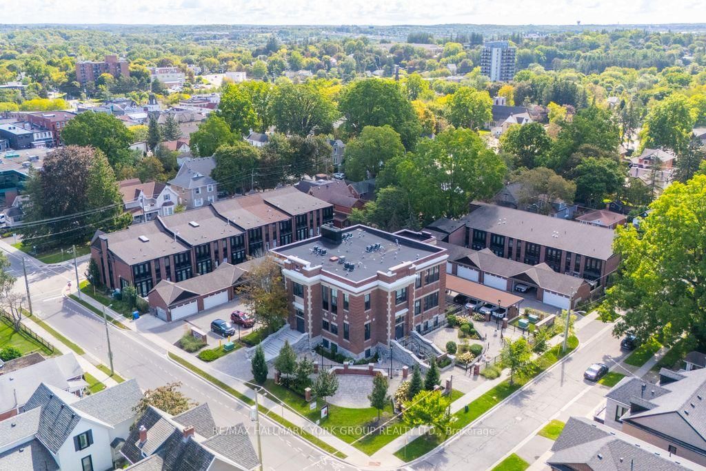203-400 Park Ave, Newmarket, view 36