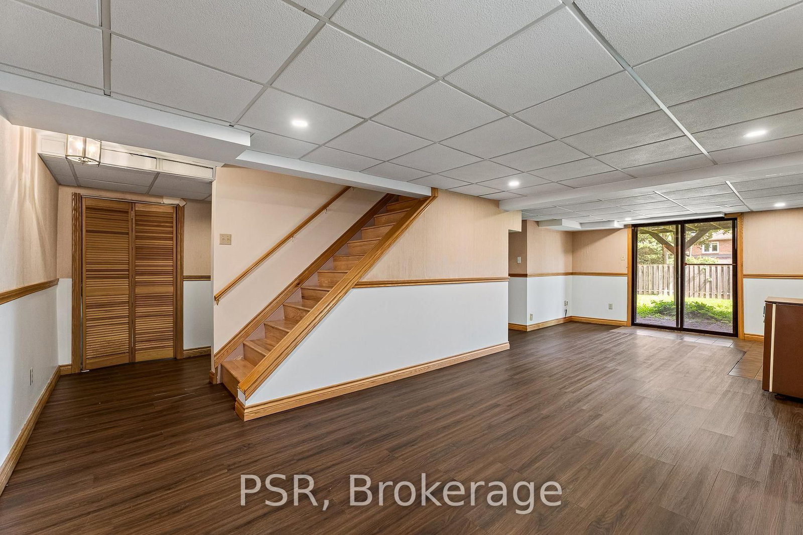 6 Lippincott Court • Richmond Hill, ON photo 31