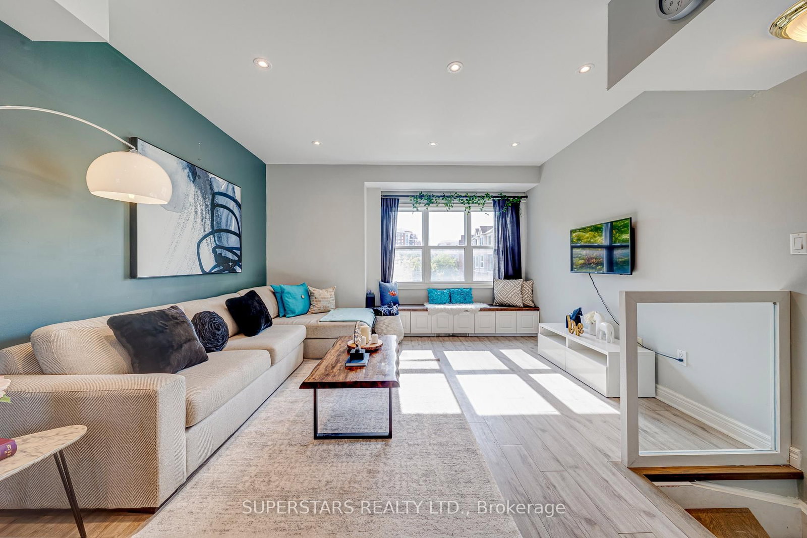 119 Pond Drive • Markham, ON photo 1