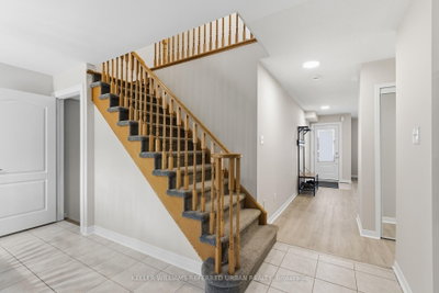 129 Dolce Crescent • Vaughan, ON photo 7