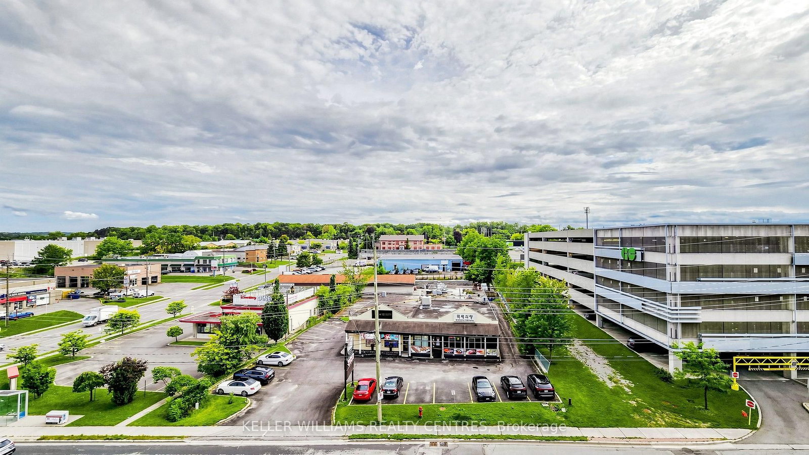 417-160 Wellington St, Aurora, view 29