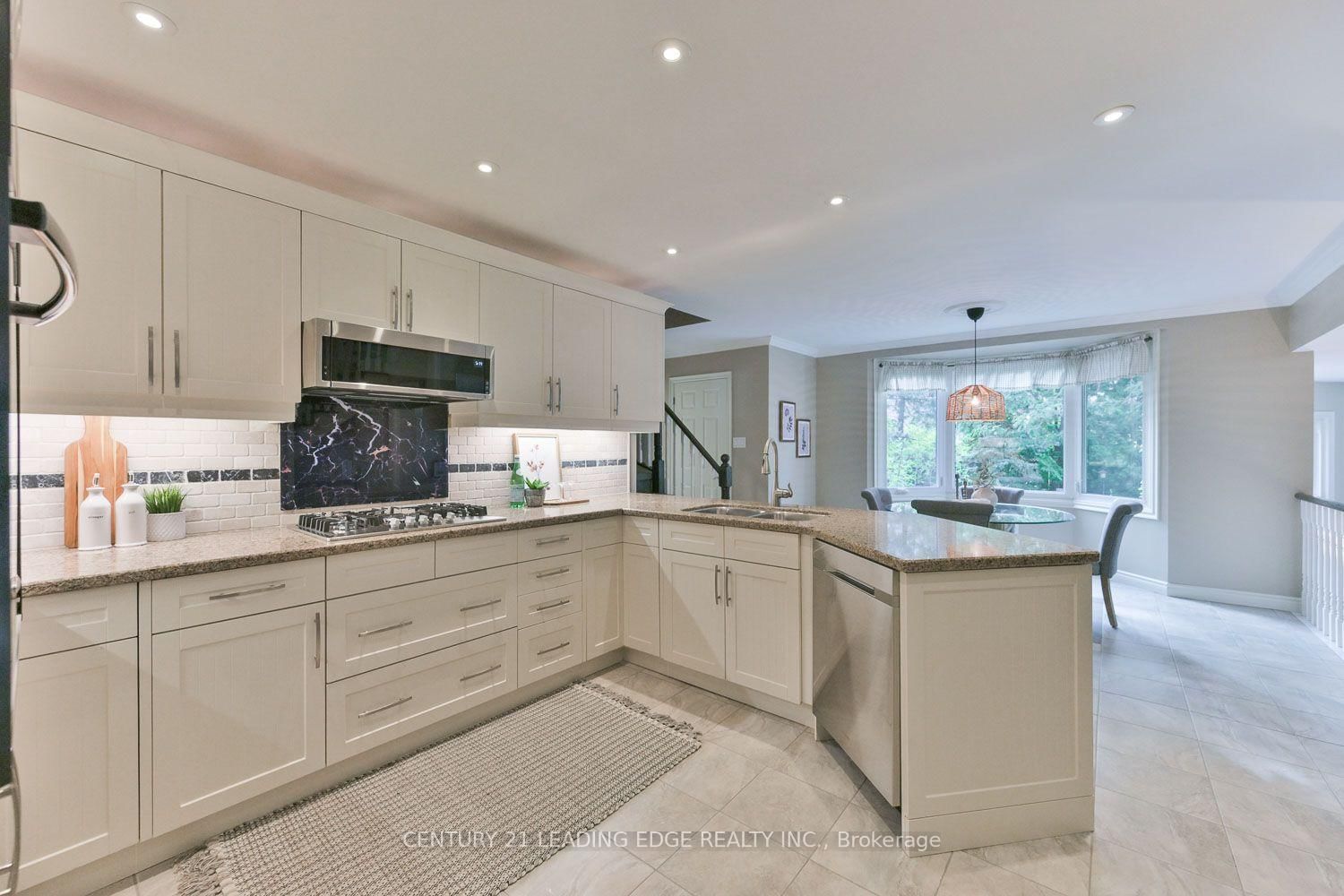 78 Wrenwood Court • Markham, ON photo 10
