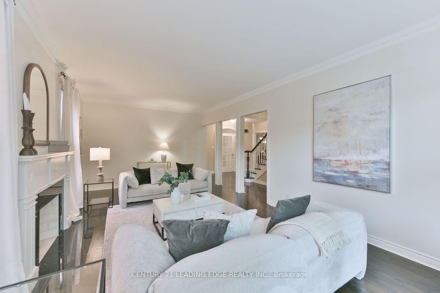 78 Wrenwood Court • Markham, ON photo 7