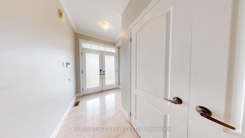 61 Landwood Avenue