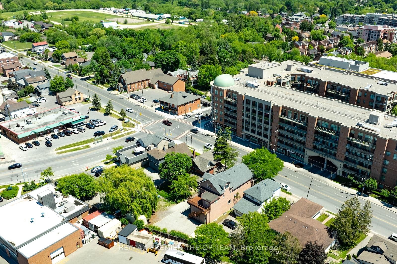 7930 Kipling Avenue • Vaughan, ON photo 23