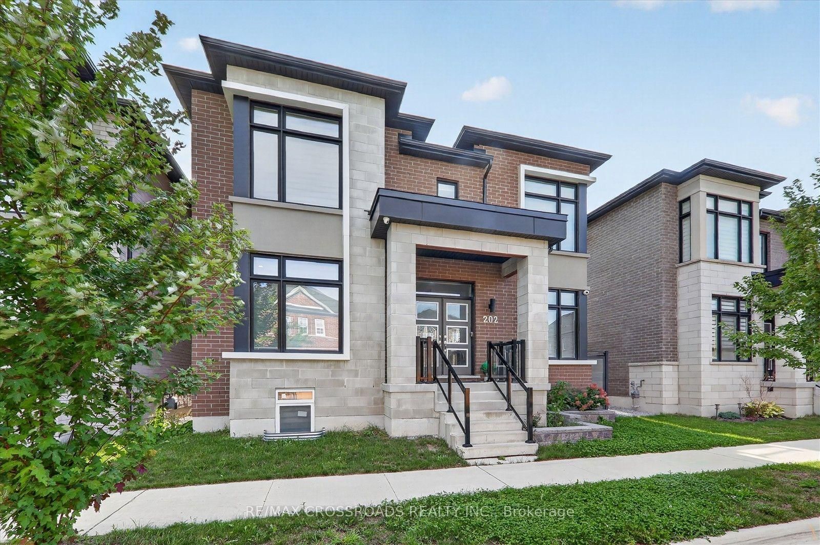 Main and 2nd foloor - 202 Webb Street, Markham 2