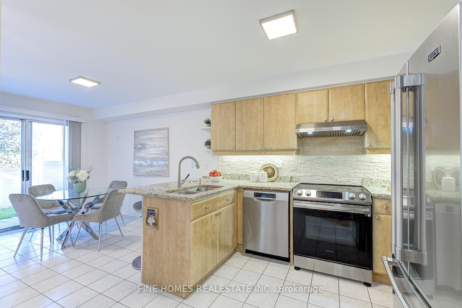 42 Alameda Circle • Vaughan, ON photo 11