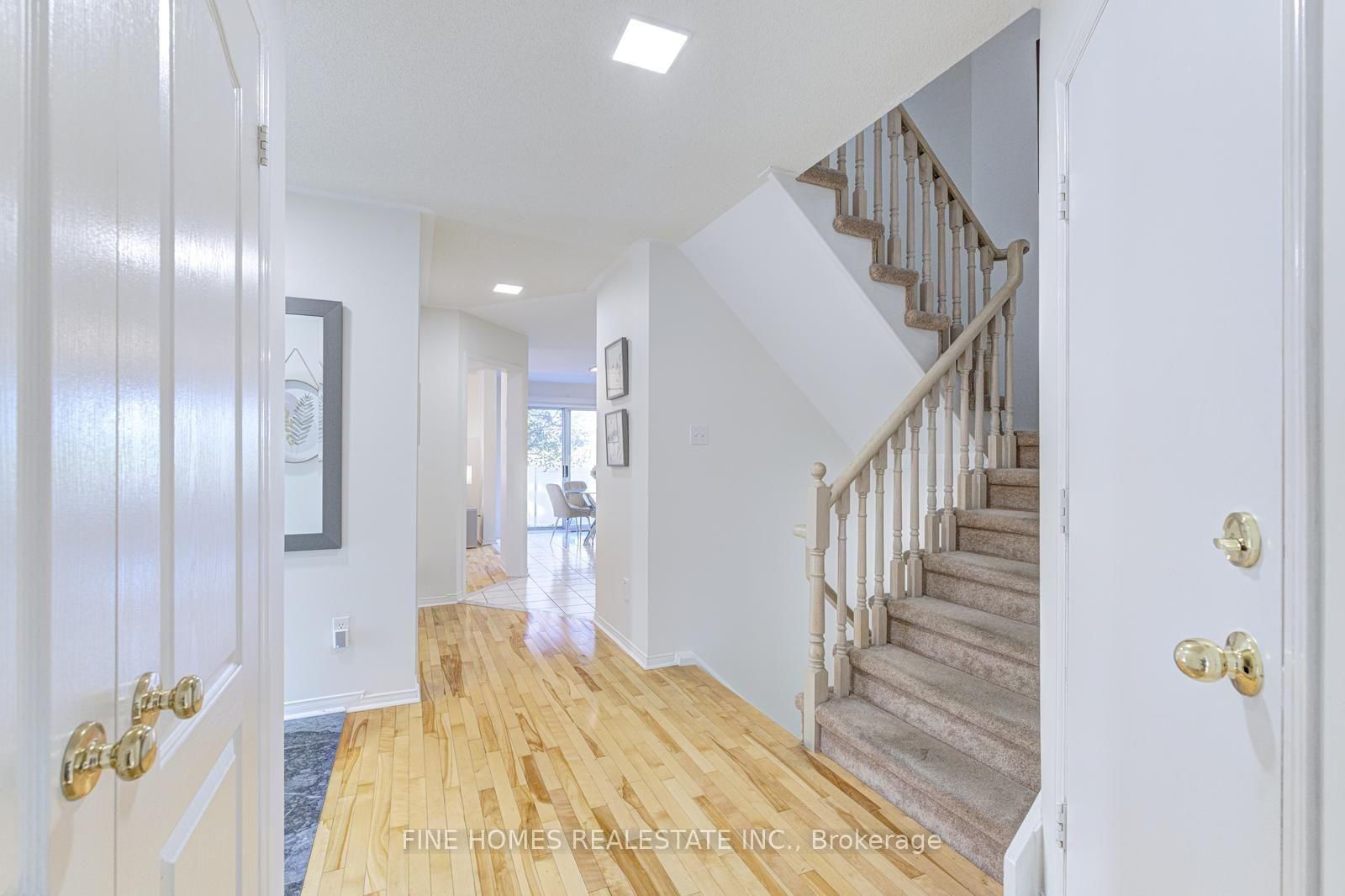 42 Alameda Circle • Vaughan, ON photo 18