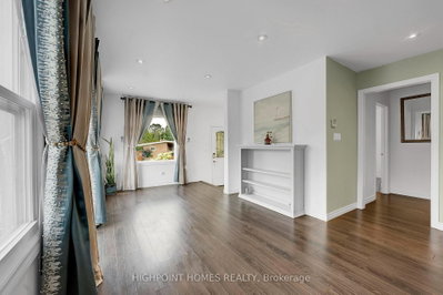 2821 Mt Albert Road • East Gwillimbury, ON photo 4
