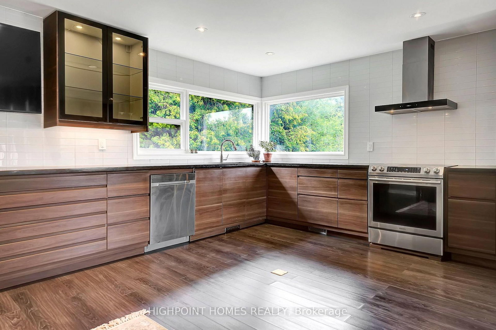 2821 Mt Albert Road • East Gwillimbury, ON photo 9