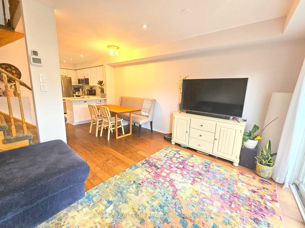 Main&2nd - 35 Lodgeway Drive 4