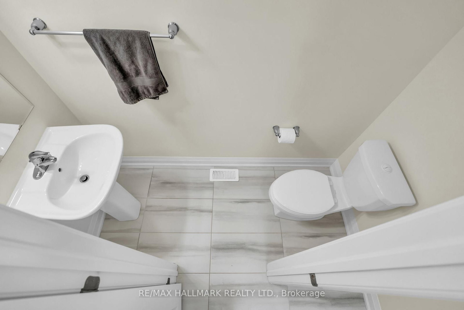 14 Eberly Woods Drive • Markham, ON photo 34