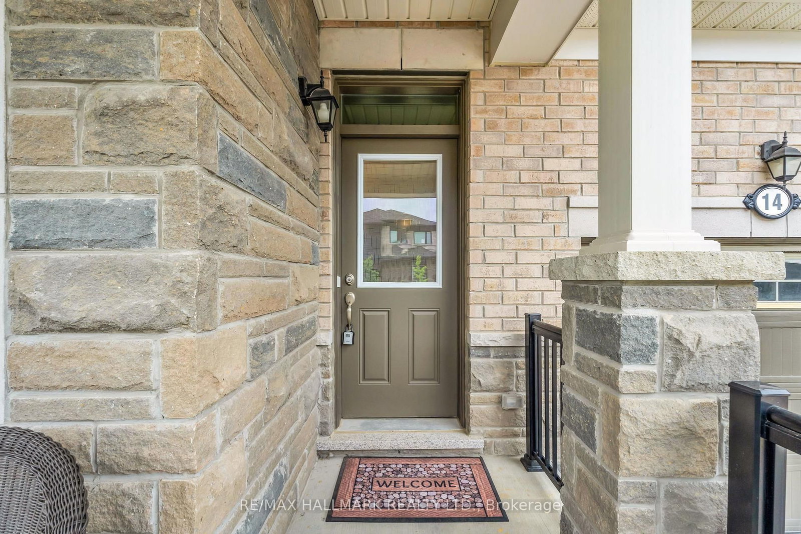 14 Eberly Woods Drive • Markham, ON photo 5