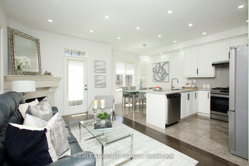 25 Sibella Way