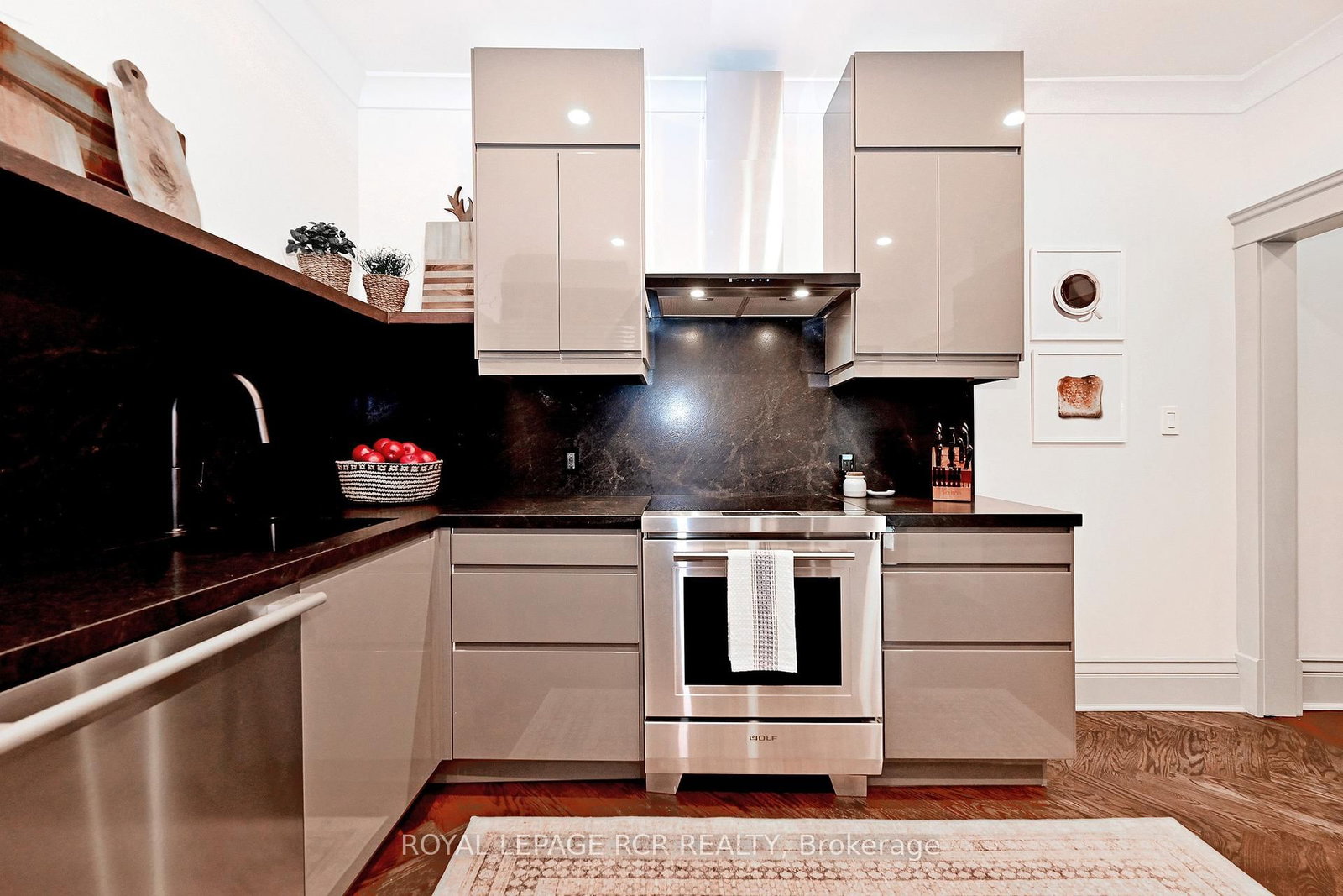 58 Tyler Street • Aurora, ON photo 17