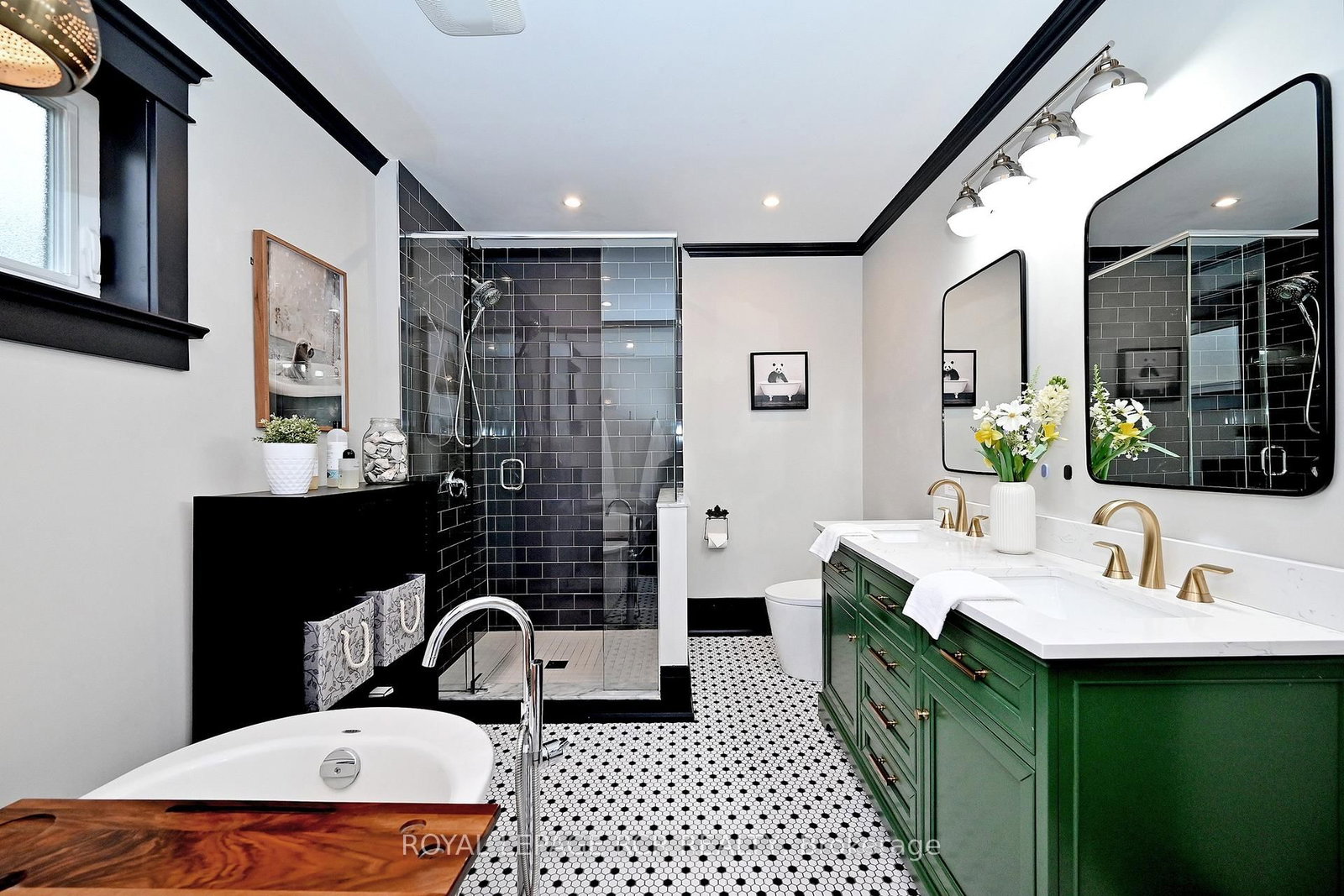 58 Tyler Street • Aurora, ON photo 27