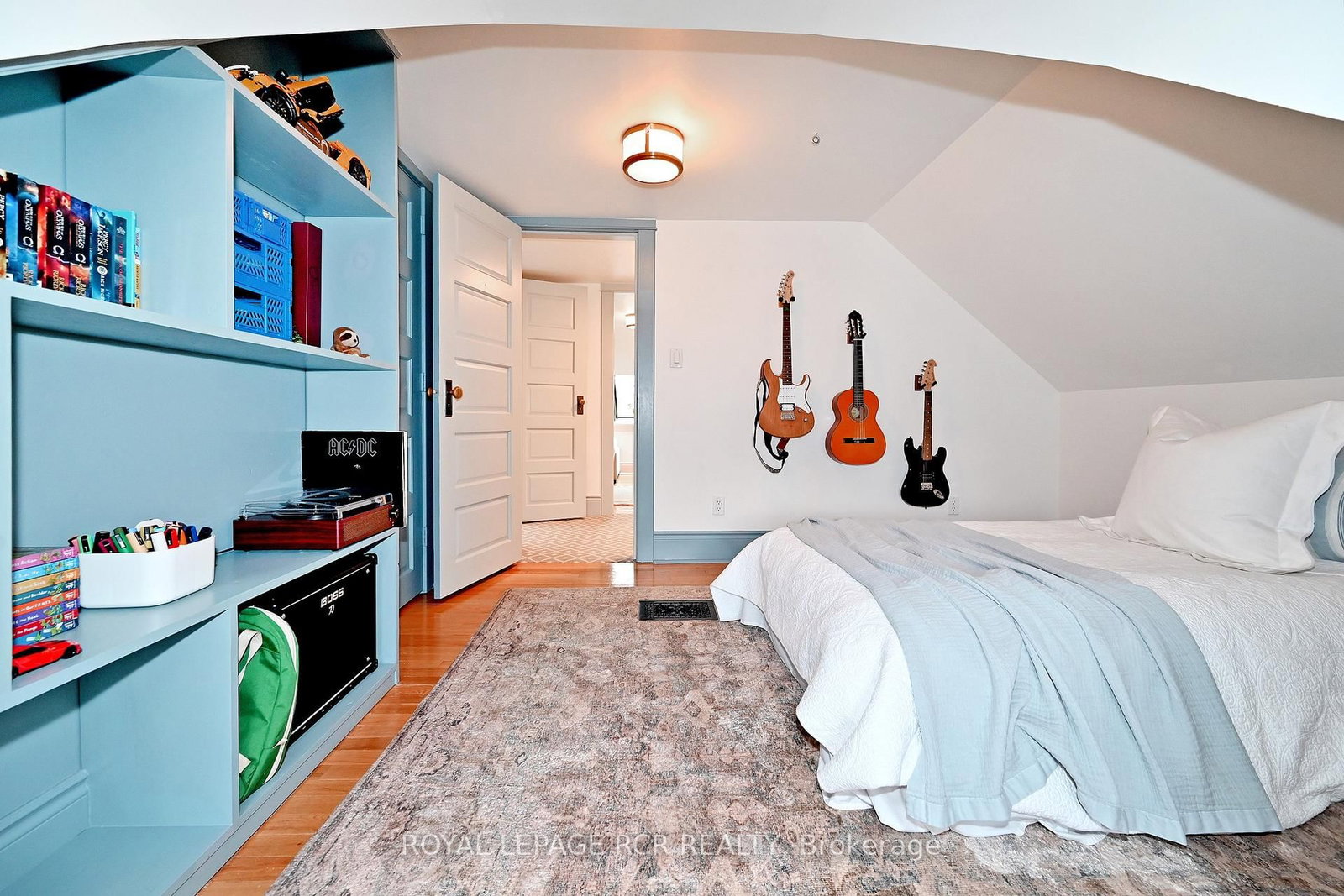 58 Tyler Street • Aurora, ON photo 34