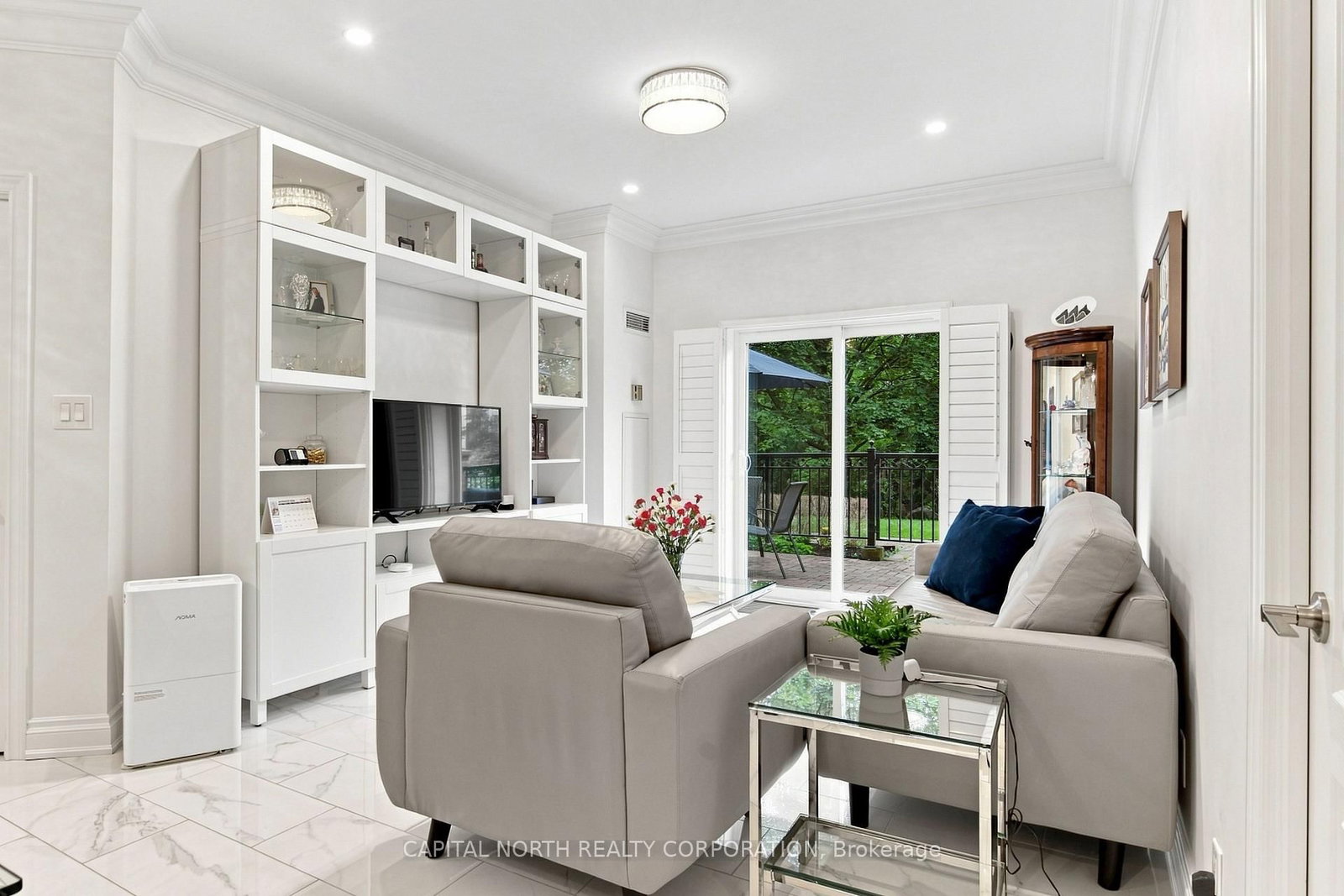 7373 Martingrove Road • #110 • Vaughan, ON photo 8