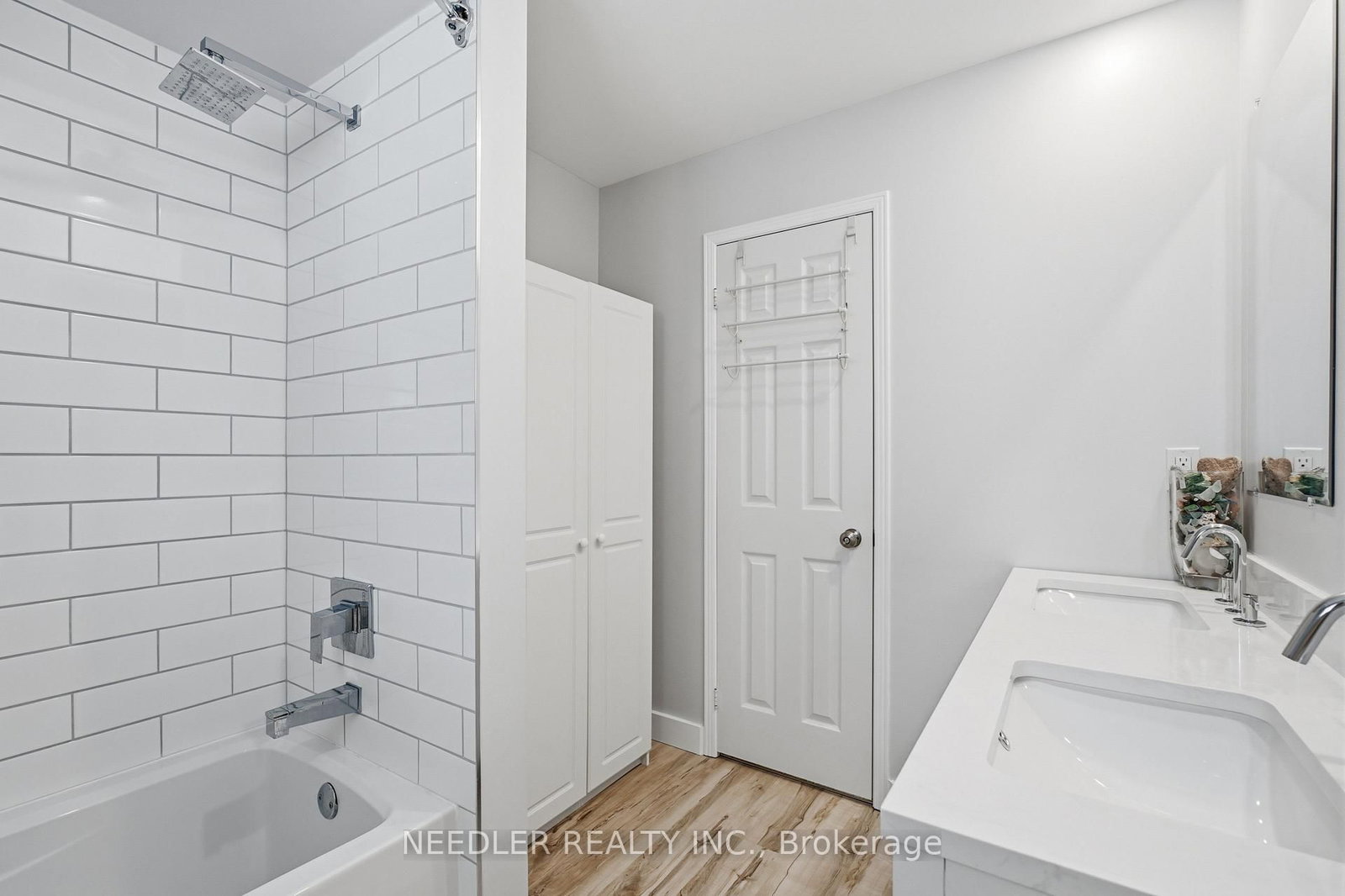 133 King Street • East Gwillimbury, ON photo 18