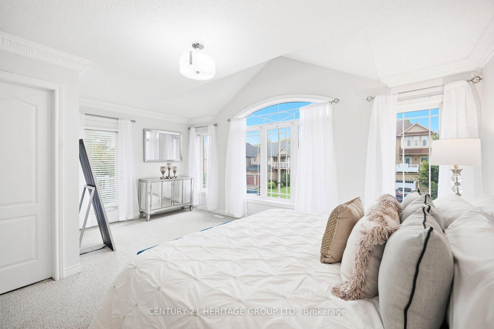 46 Snowy Meadow Avenue • Richmond Hill, ON photo 21
