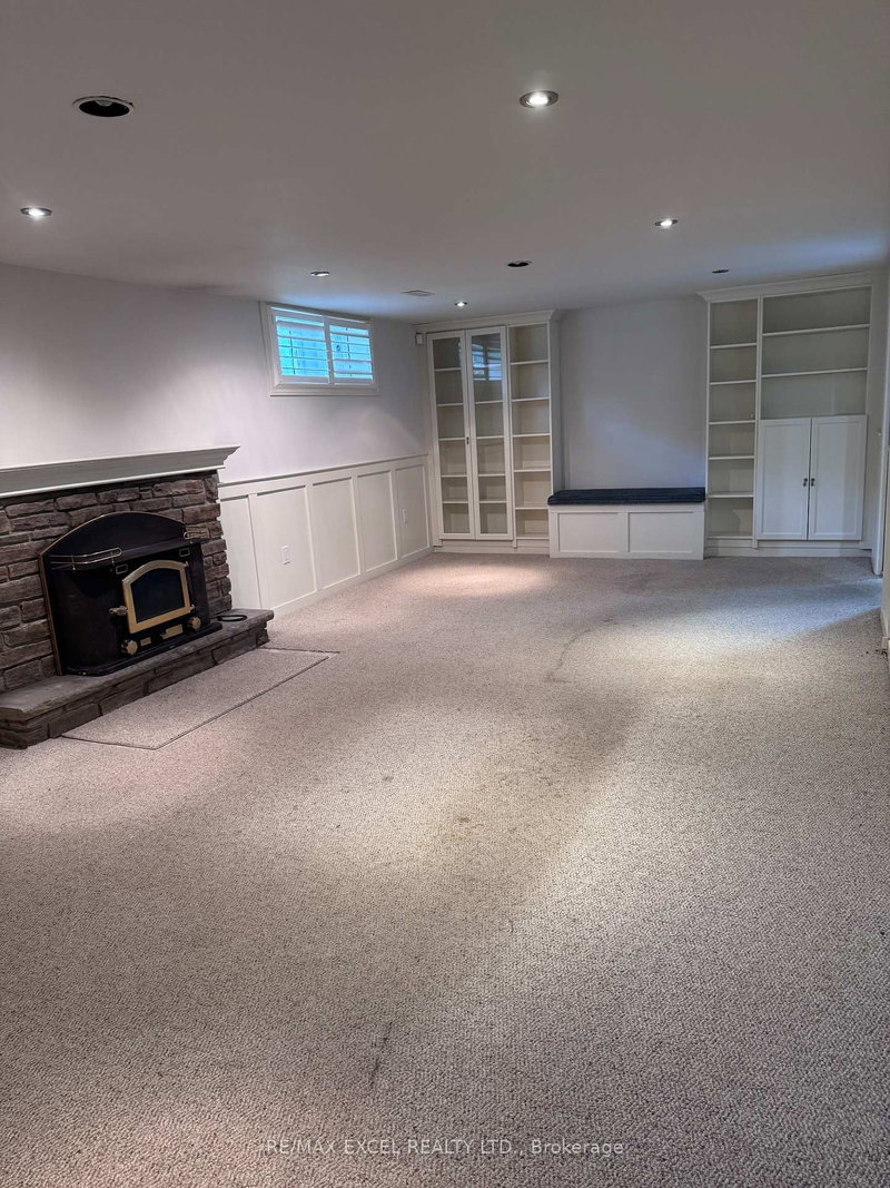home for lease on Bsmt-21 Wootten Way S
