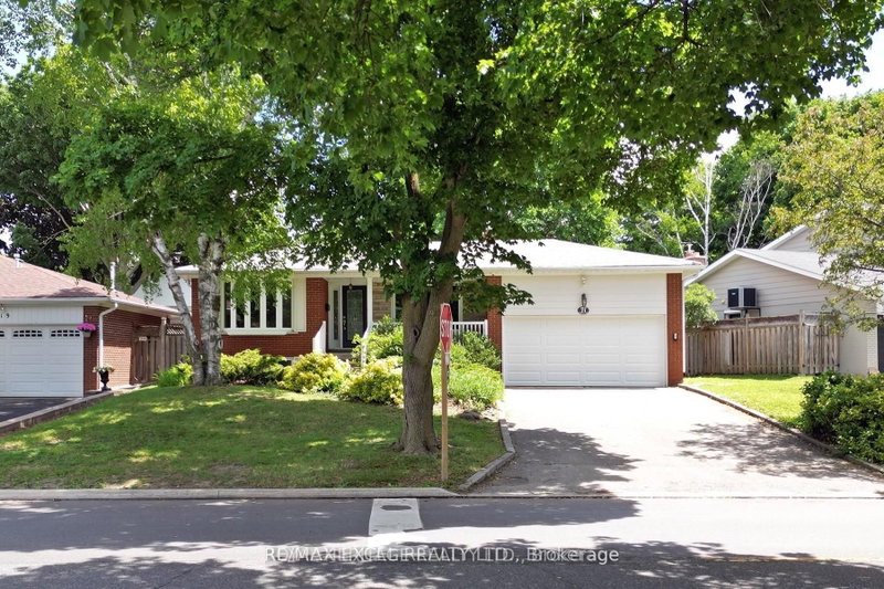 Bsmt - 21 Wootten Way S