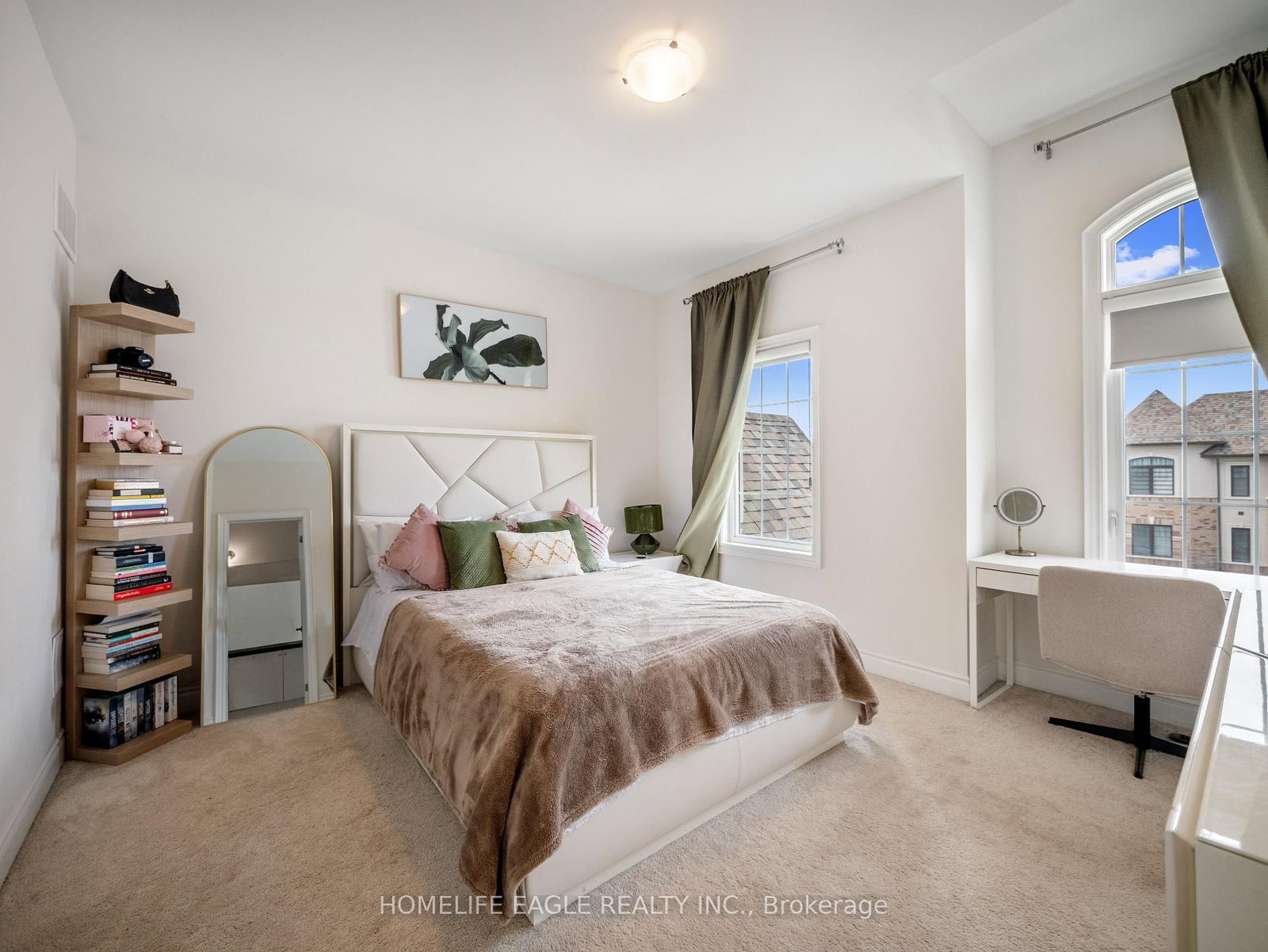 245 Danny Wheeler Boulevard • Georgina, ON photo 17