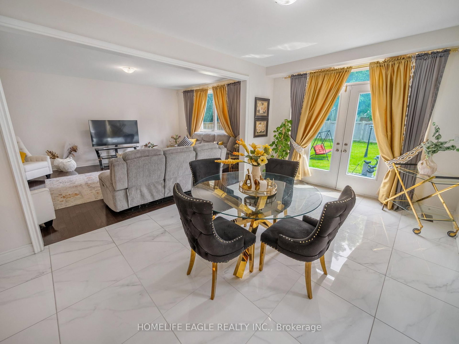 245 Danny Wheeler Boulevard • Georgina, ON photo 9