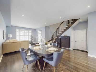 35 Mckennon Street • Markham, ON photo 8