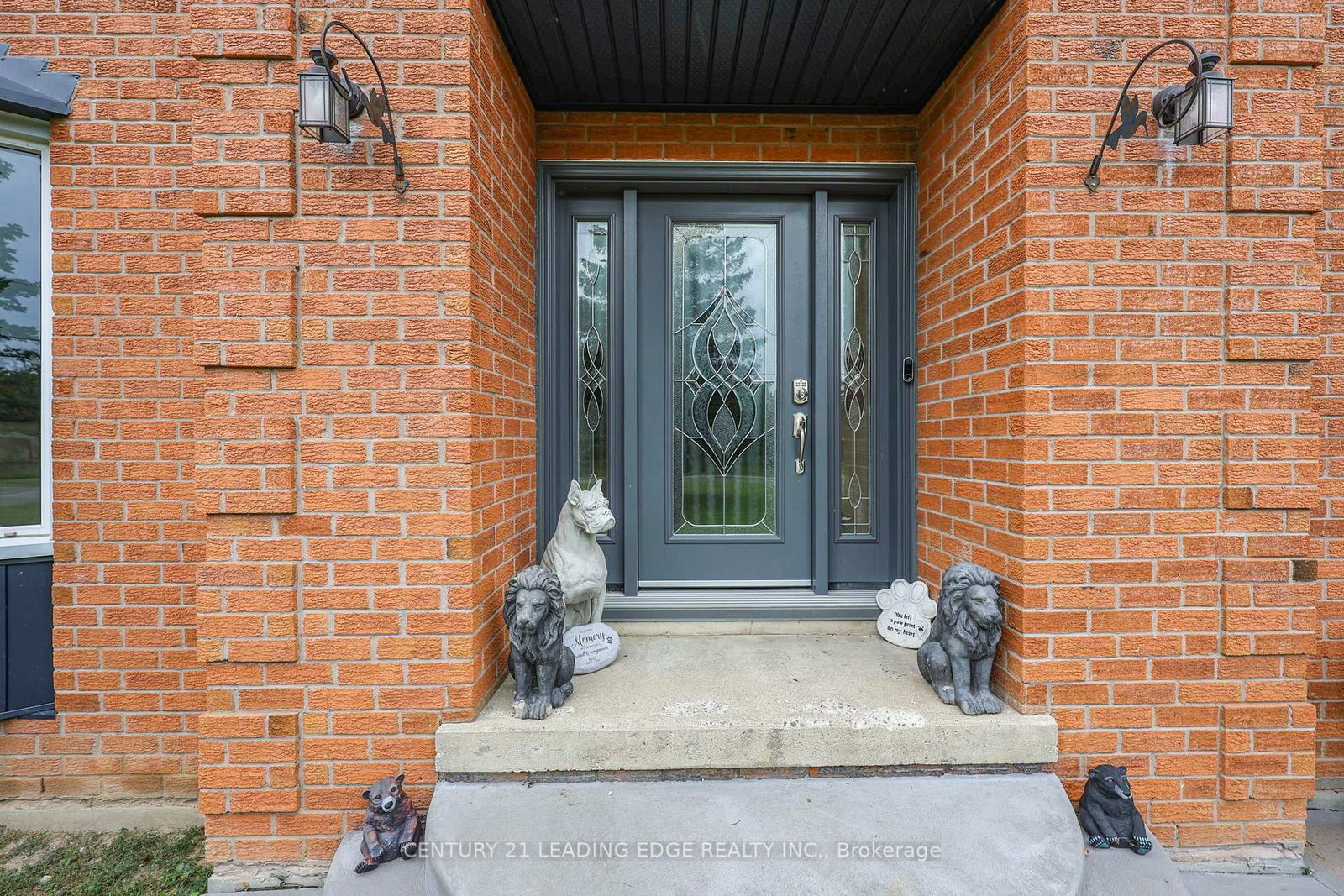 48 Broadview Avenue • Georgina, ON photo 4