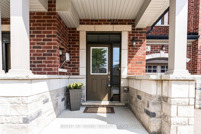 50 Collier Crescent