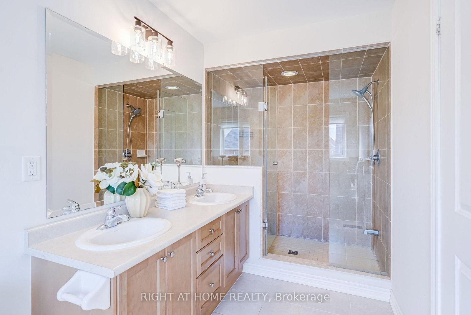 50 Collier Crescent • Markham, ON photo 34