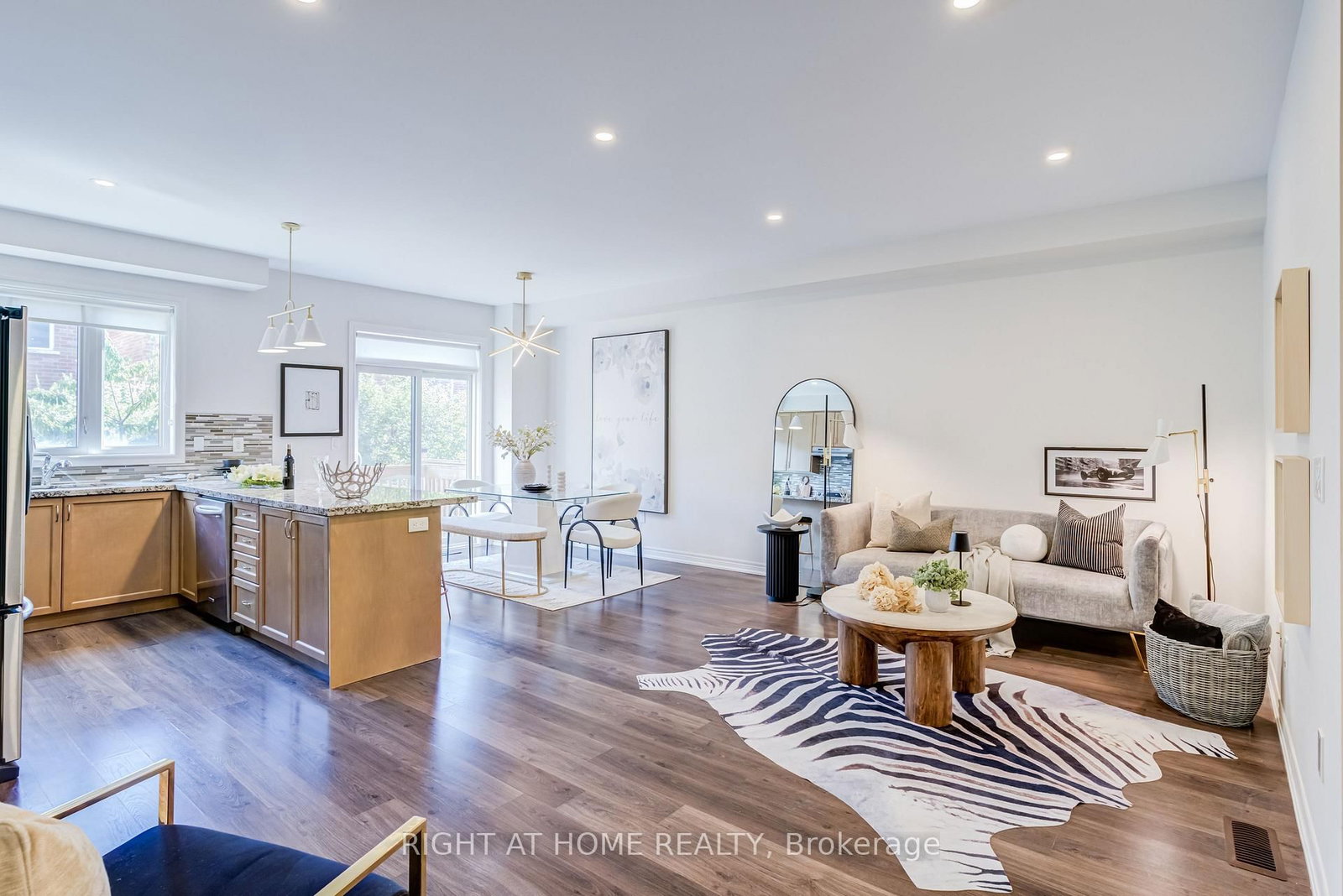 50 Collier Crescent • Markham, ON photo 8